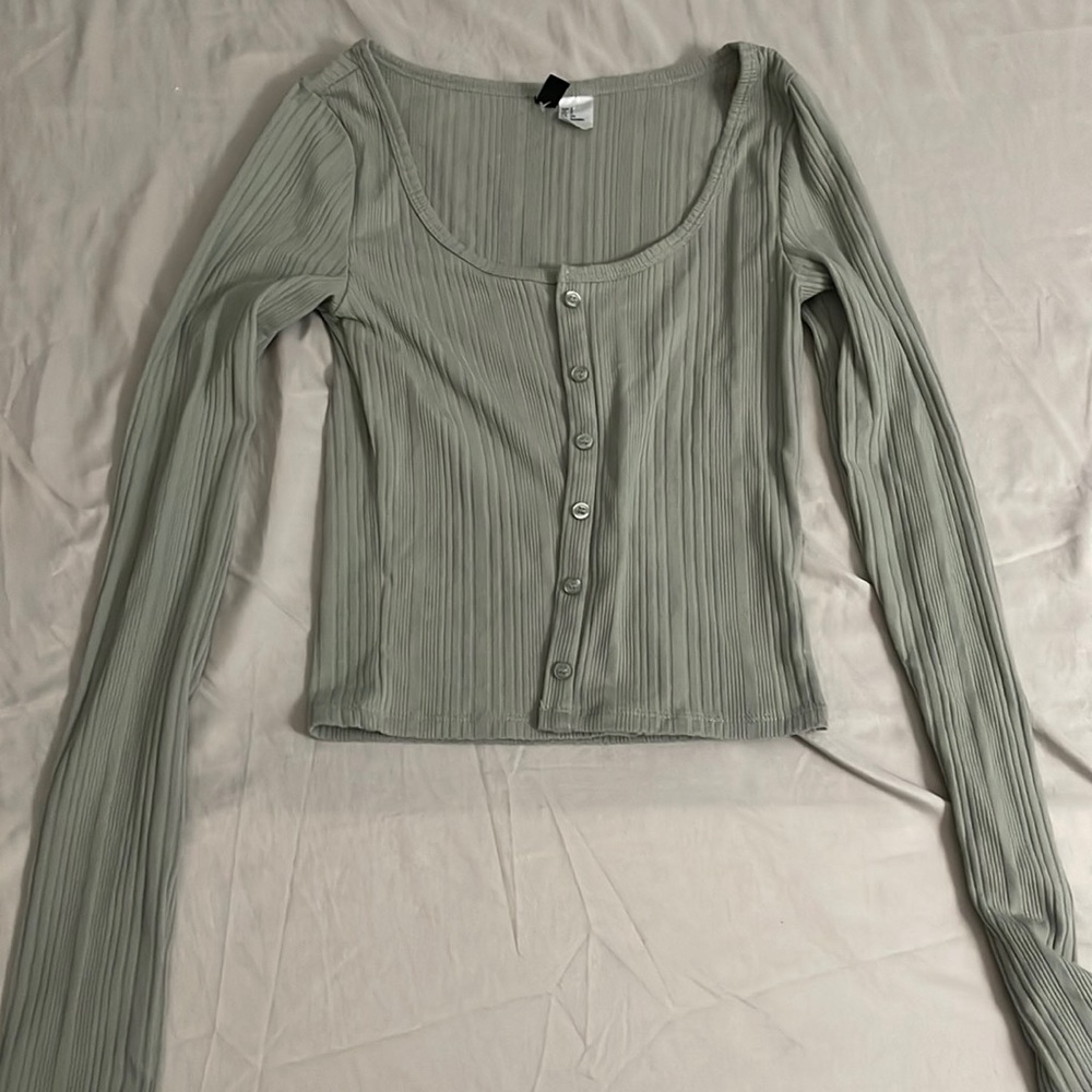 H&M Light Green S Long Sleeve Button Up